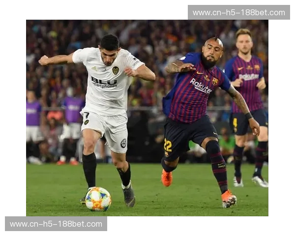 西甲战术分析：控球、压迫与边路突击的战术解码